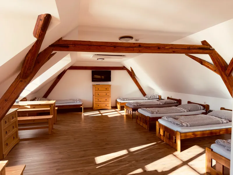 Prostorný podkrovní apartmán pro 6 osob